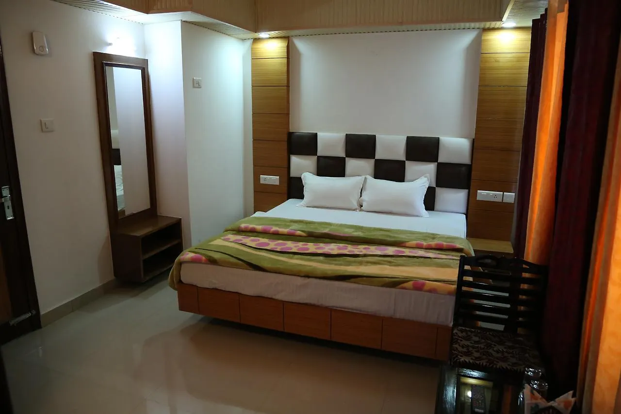 Hotel Shimla Regency 2*,  India